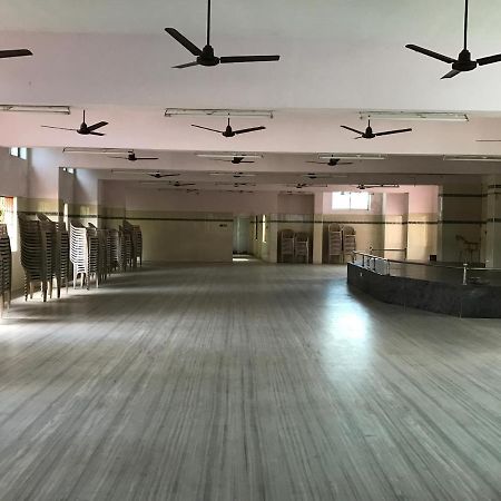 Sr Mahal & Lodge Kumbakonam Zewnętrze zdjęcie